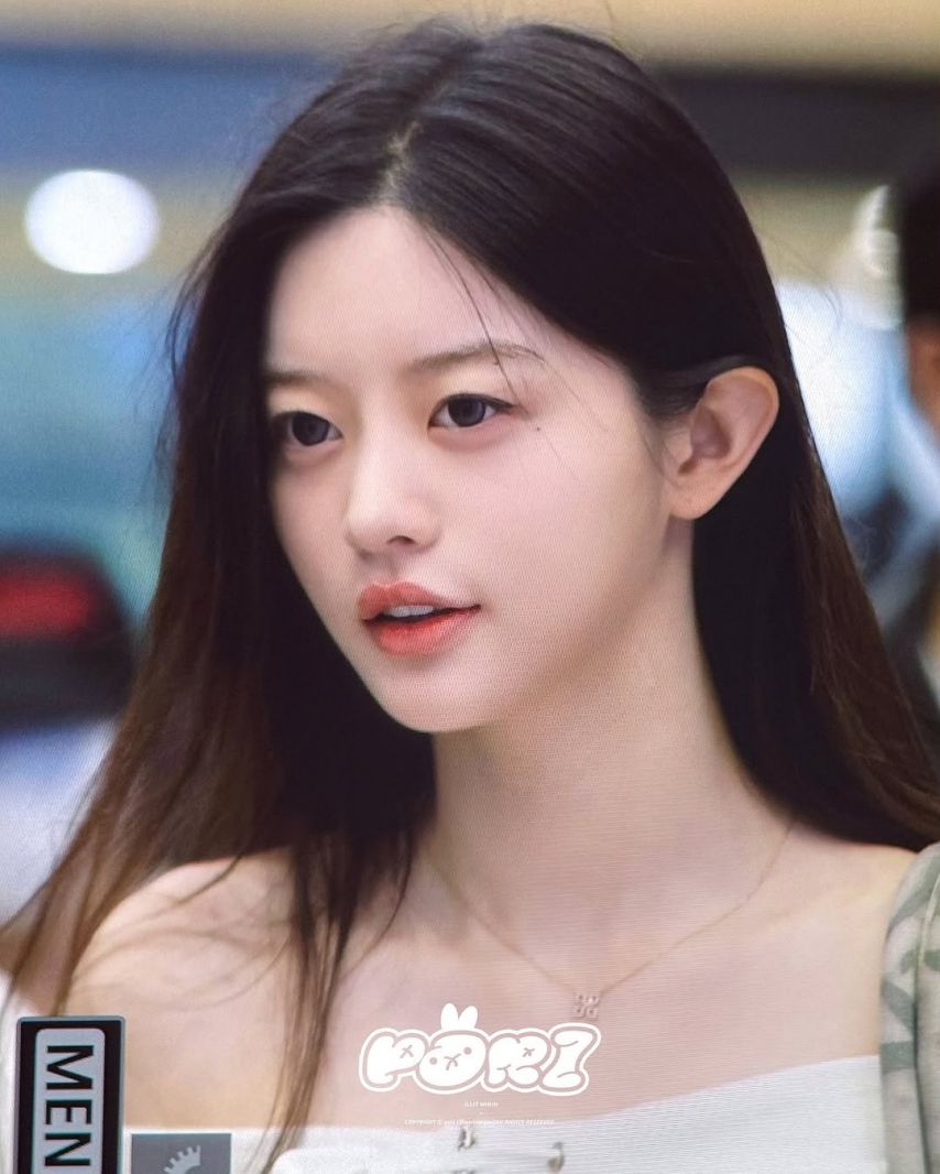 아일릿 (ILLIT) 민주