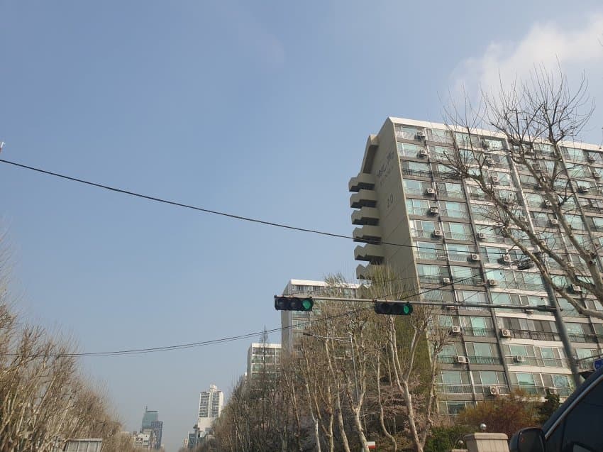 DC Inside 이미지 2