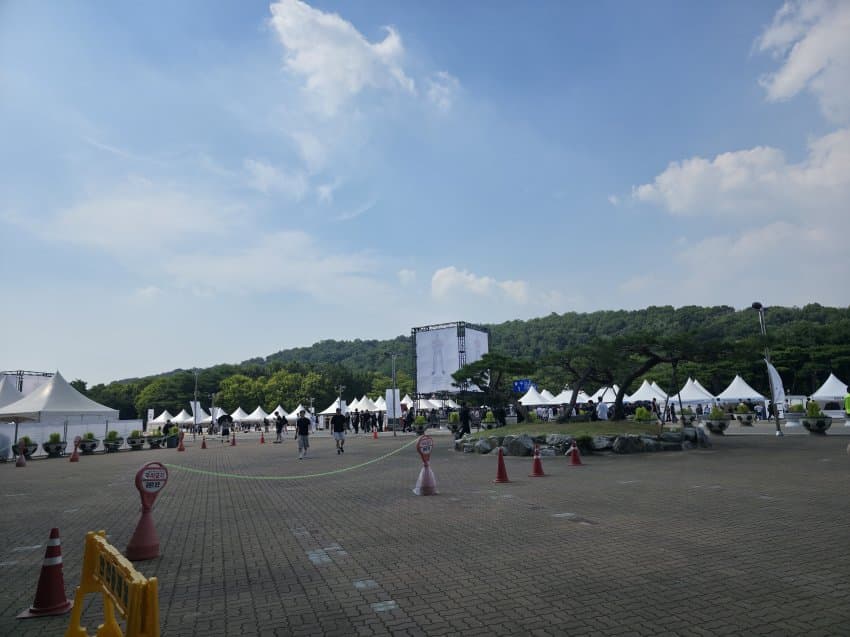 DC Inside 이미지 4