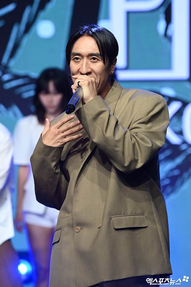 빽가 솔로곡 방송 활동 제한, 심의 부적격 판정 아쉬워 [공식]