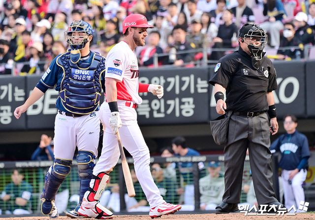 KIA가 100만 달러 투자했는데 0.077 부진이라니…위즈덤이 힘을 내야 할 시기다