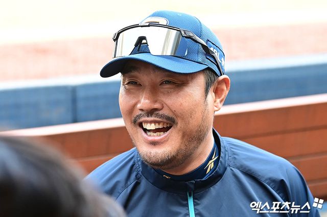 리그 유일 도루 100개 돌파! NC 뛰는 야구 이렇게 만들어졌구나…코치들 끝나도 퇴근 안 해 [부산 현장]