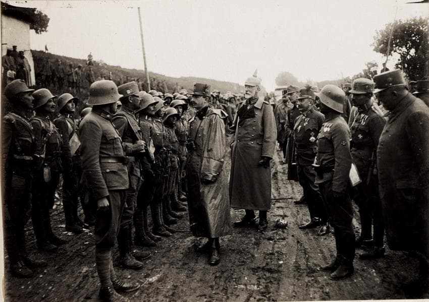 DC Inside 이미지 12