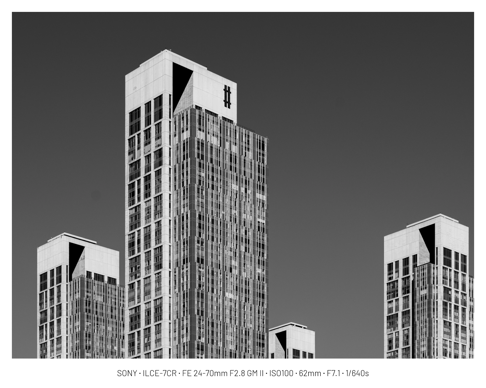 DC Inside 이미지 2