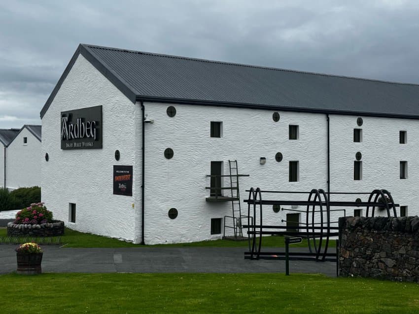 DC Inside 이미지 1