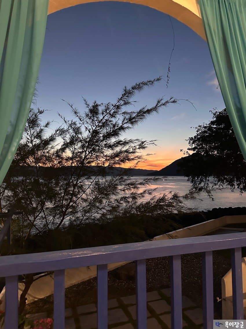 DC Inside 이미지 2