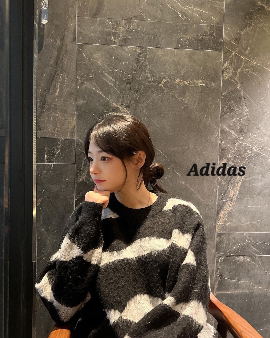 DC Inside 이미지 1