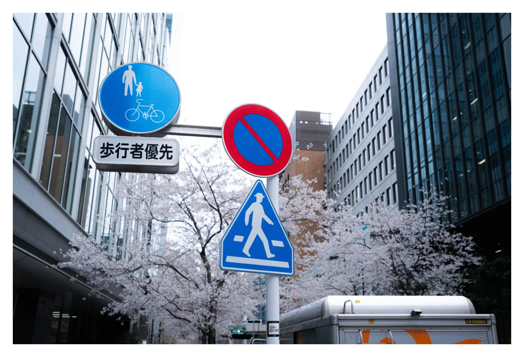 DC Inside 이미지 4