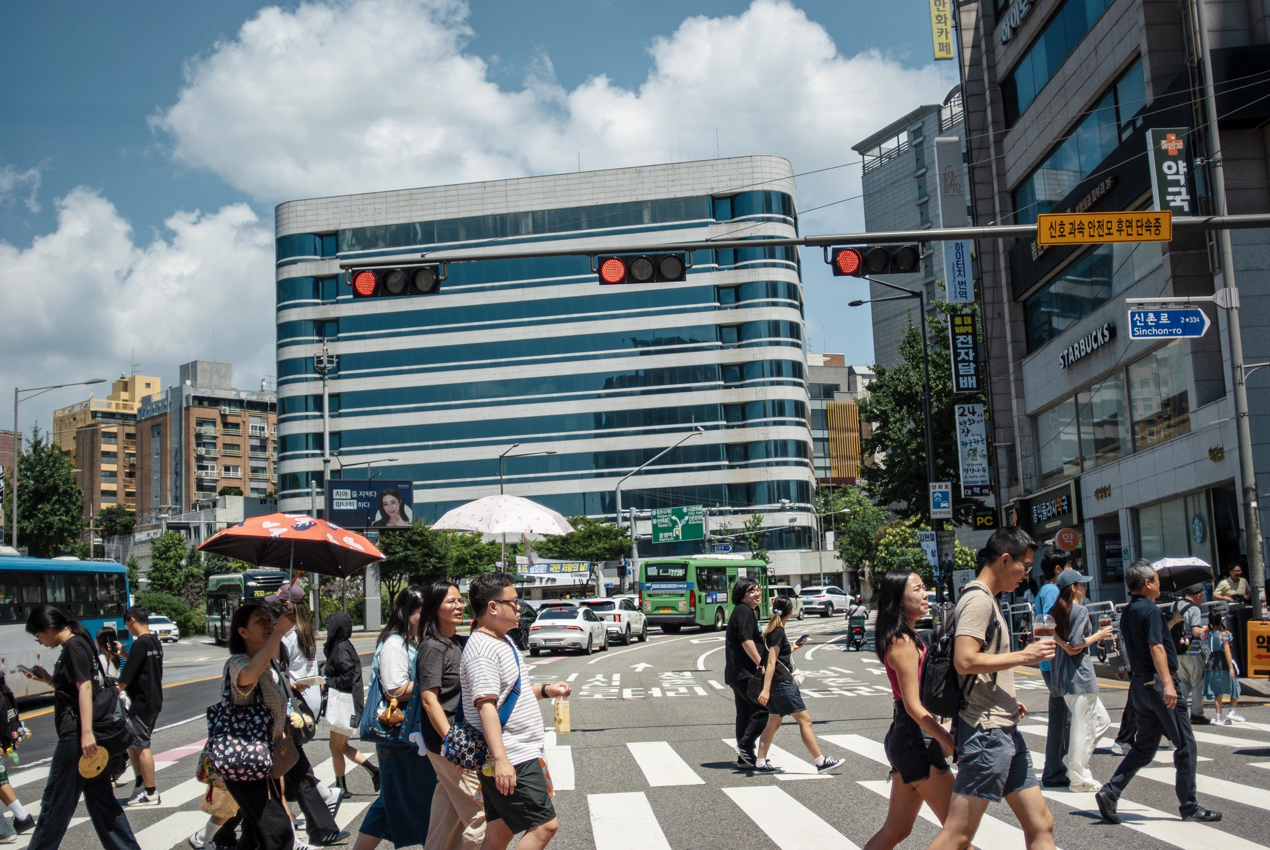 DC Inside 이미지 2