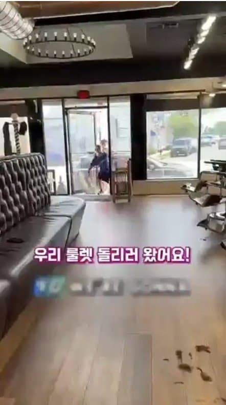 [야갤] 아저씨컷 당첨?가챠 바버샵을 간 두아이들의 최후