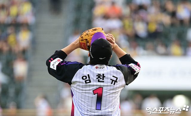 한화 불펜 또 무너졌다…LG 대타 천성호 연장 끝내기 결승타! 미리 보는 KS 2-1 승리→2G 차 단독 선두 [잠실:스코어]