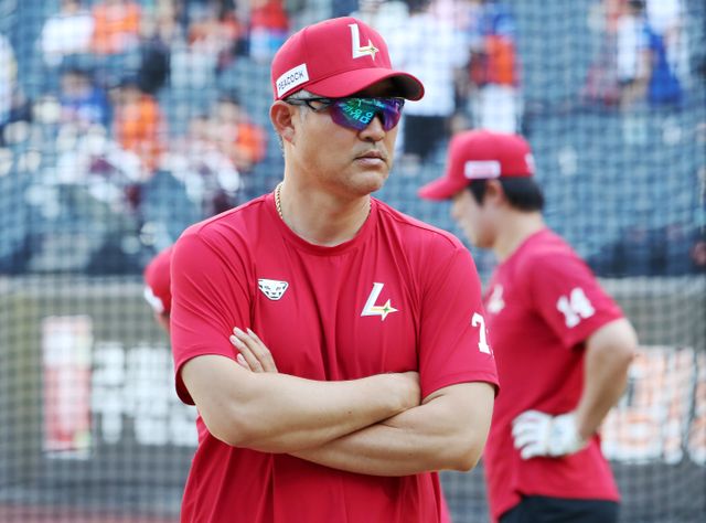 3위 롯데 꼬리가 보인다 승차 2경기로 좁힌 3연승 이숭용 감독 든든한 불펜 고맙다 [IS 승장]