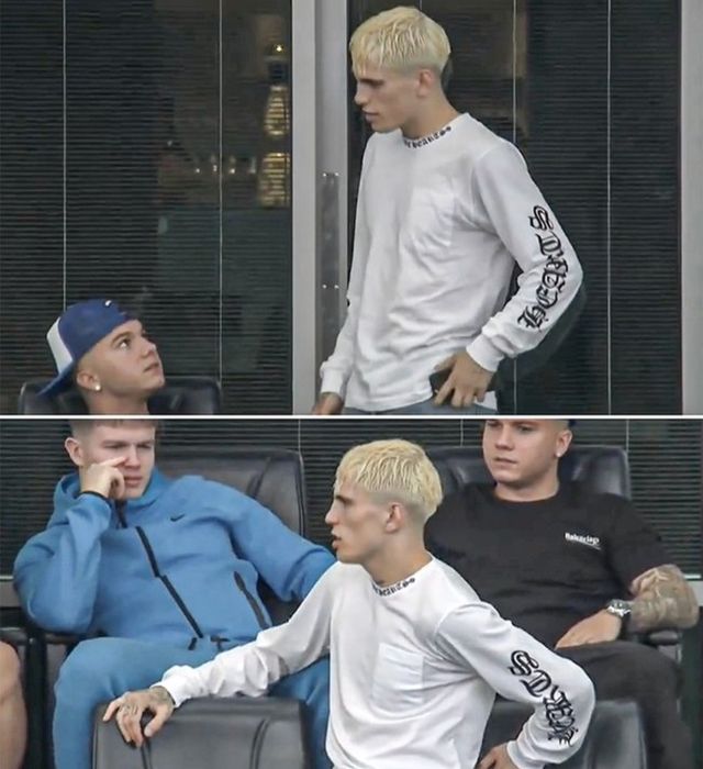 [PL ISSUE] 맨유 금쪽이는 보법이 다르다…가르나초 오피셜 전 첼시 홈 구장 등장